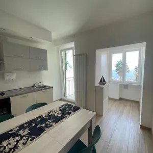 Casa A-mare Appartamento Varazze